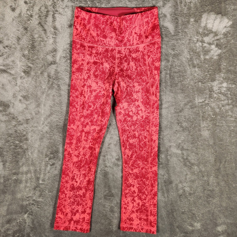 Under Armour Leggings Women XS Red Excellent HeatGear Cropped Abstract‎ 1320551